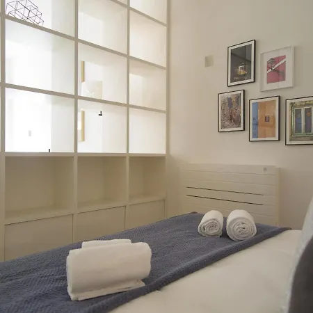 Апартаменти Chiado Bright Modern With Ac Elevator
